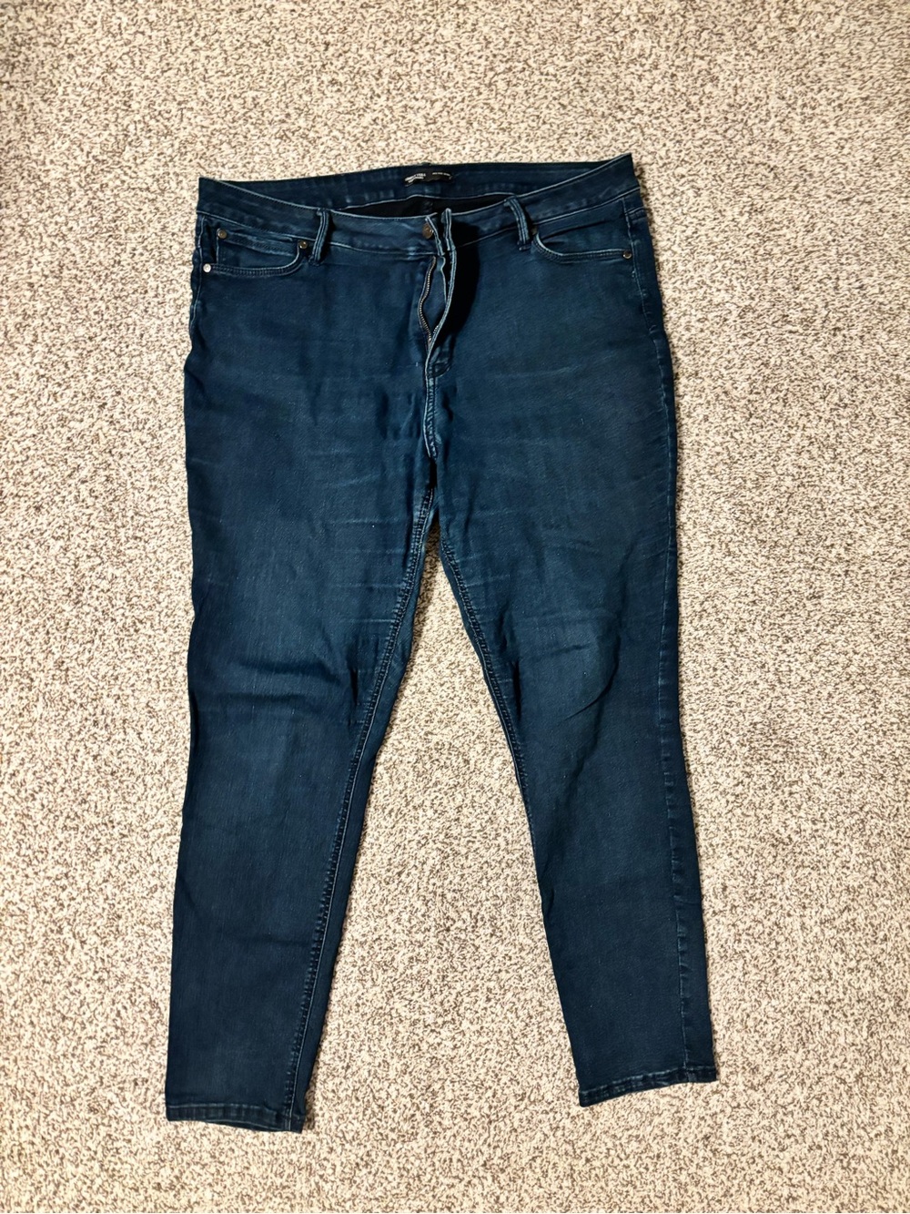 Simply Vera Vera Wang Women's Dark Blue Skinny Jeans